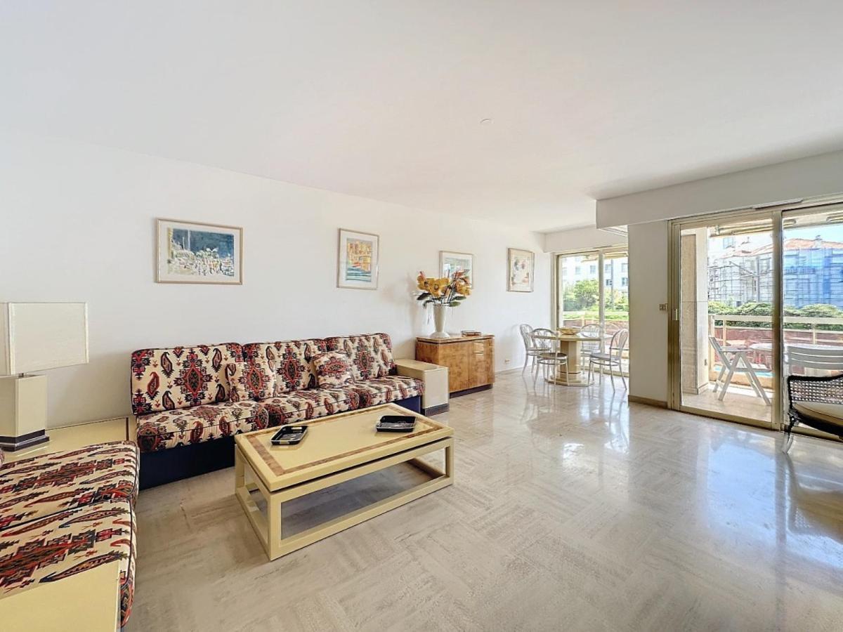 2 Bedroom Apartment With Parking 3 Mins From La Croisette Beach Канны Экстерьер фото